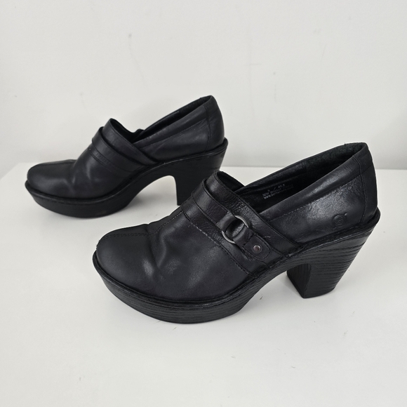 Born Black Leather Slip On Platform Clogs Size 9 Buckle Detail Preppy Comfort - Picture 4 of 11